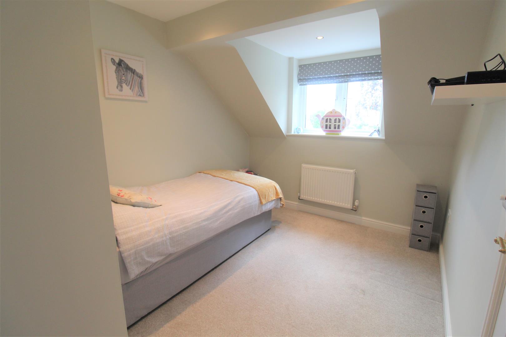 Moreton Place, Scholar Green, Stoke-On-Trent